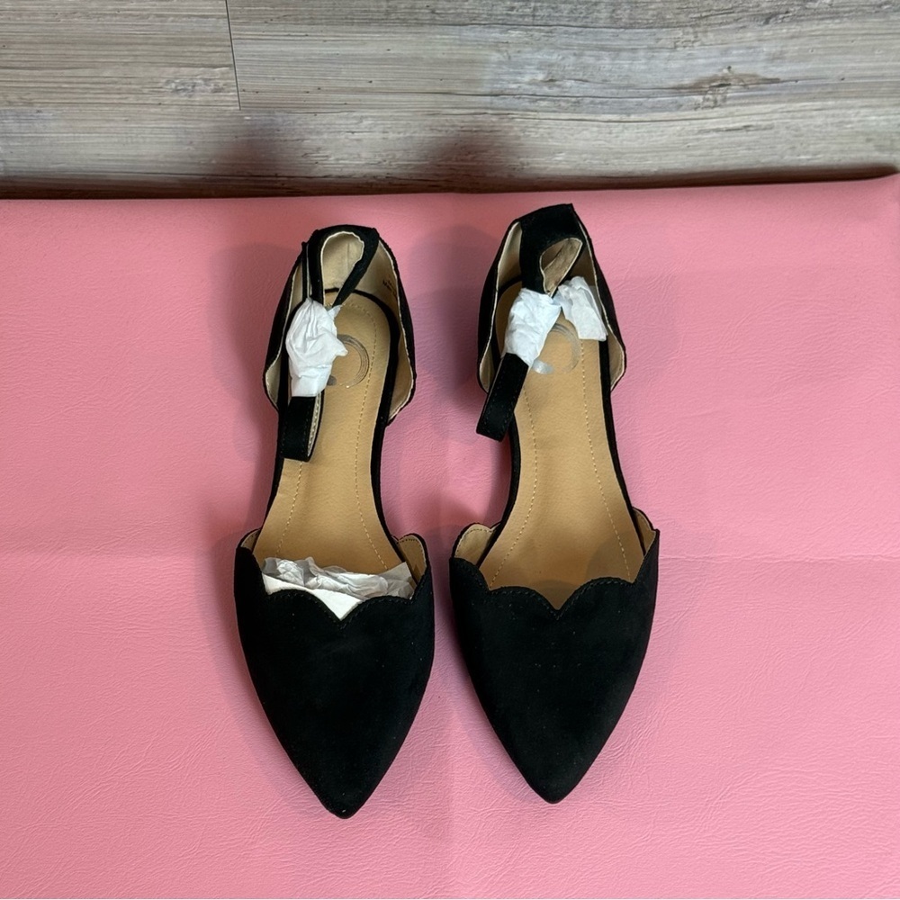 Journee Collection Womens Lana Buckle
Pointed Toe Ballet Flats - Picture 5 of 6